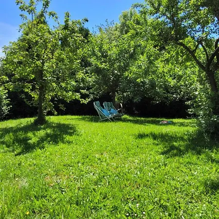 Le Clos De La Ronziere Nocleg ze śniadaniem 3*